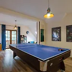 3 Bedroom Awesome In * Ryn